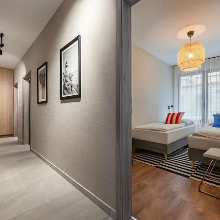 3 Bedroom W Garage And Balcony Apartment Budapest