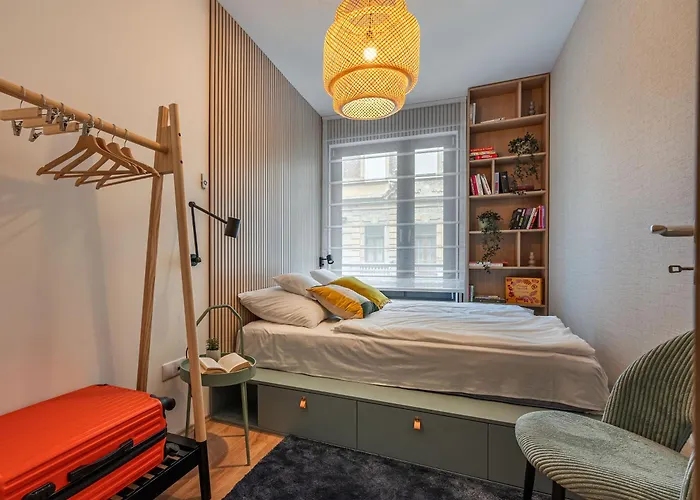 Apartament 3 Bedroom W Garage And Balcony Budapeszt